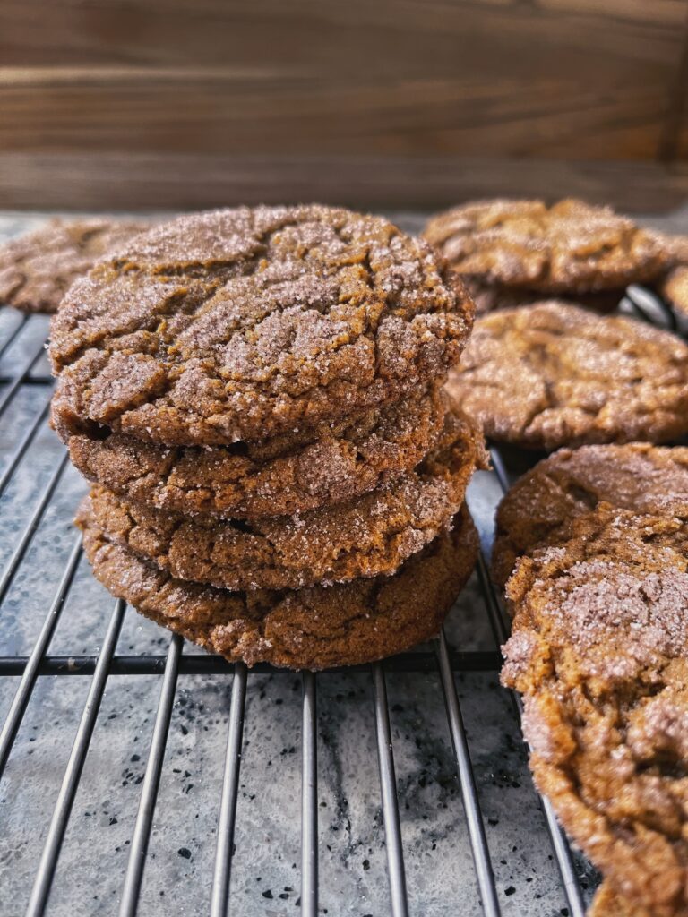 Stack of gingerdoodle cookies.